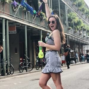 Meet your Posher, Paige